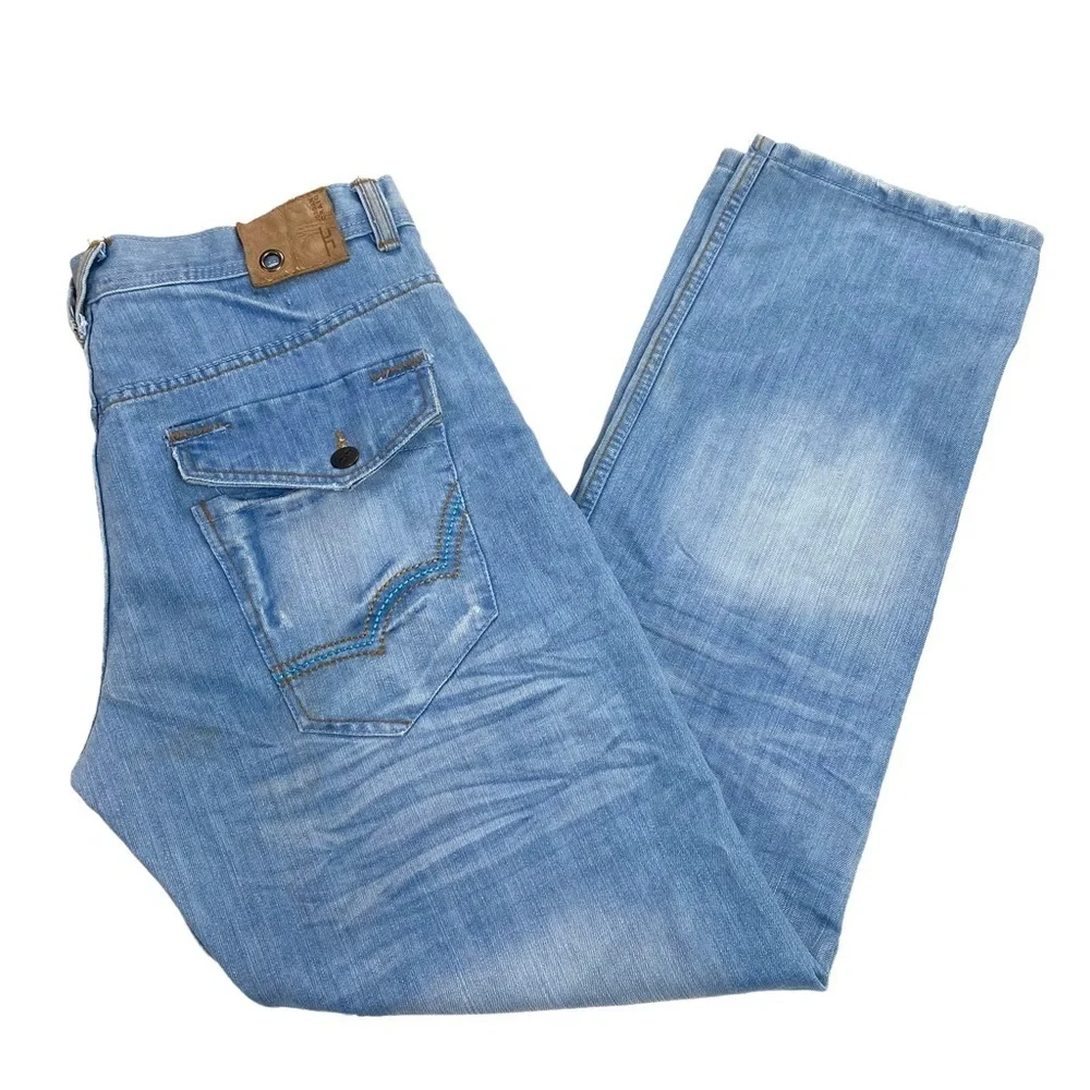 JORDAN Craig Slim Straight Jeans in Light Washed RN#79771
